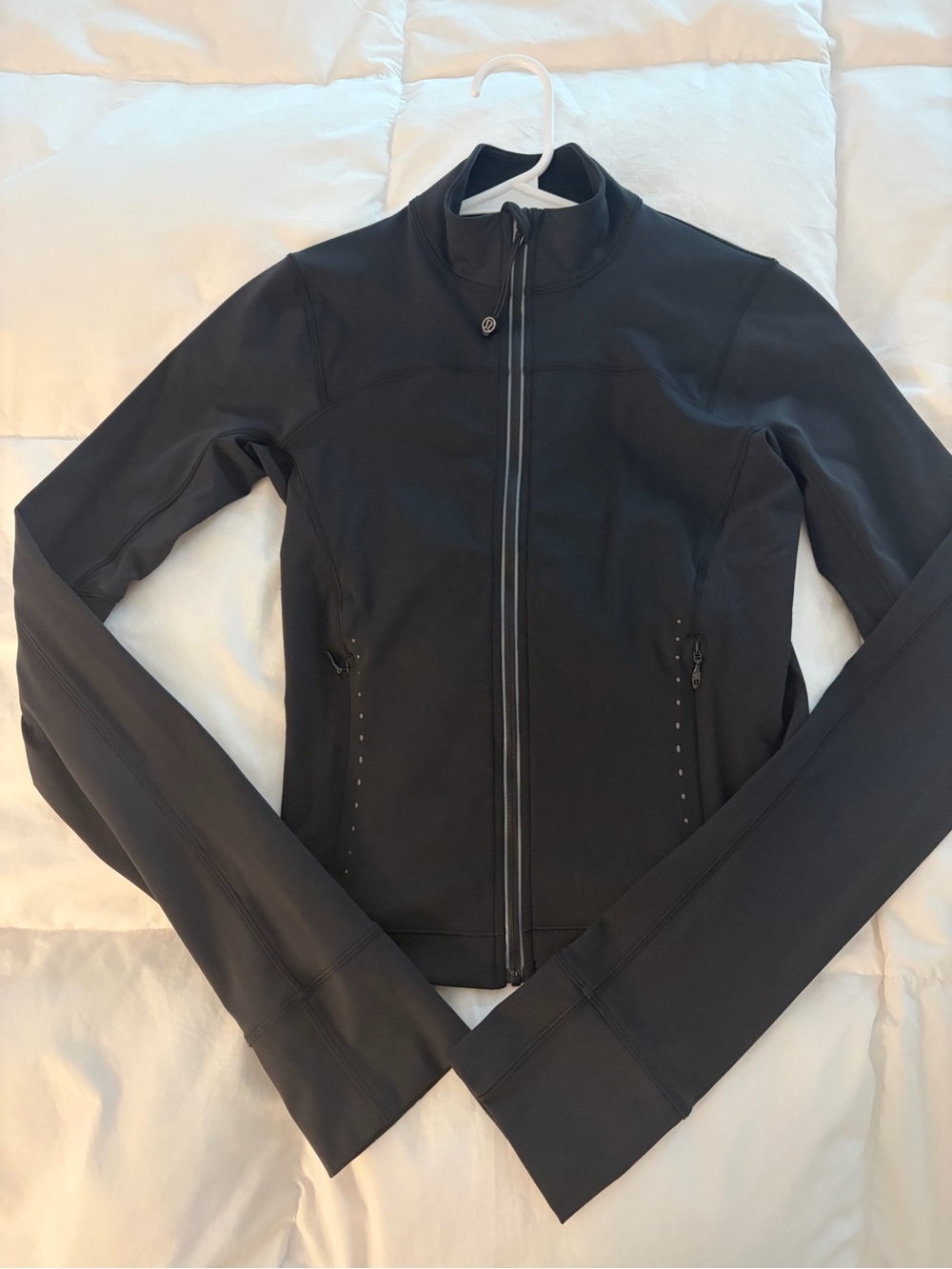 lululemon athletica Black Full-Zip 
 Jacket